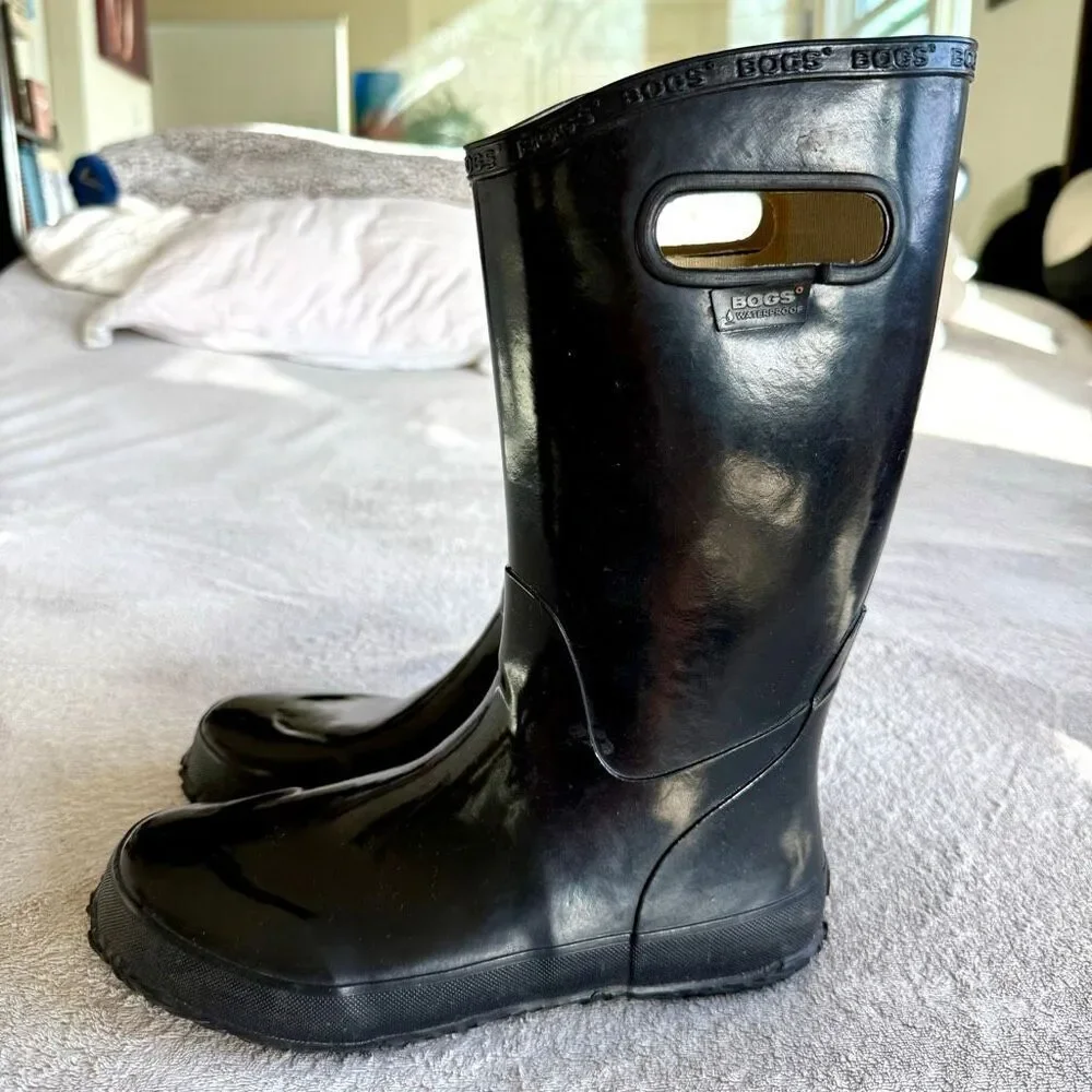 BOGS Big Boys Solid Black Rainboots Size 6